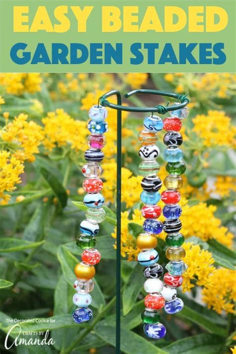 Decorative Garden Stakes: a pretty and easy garden DIY project!.